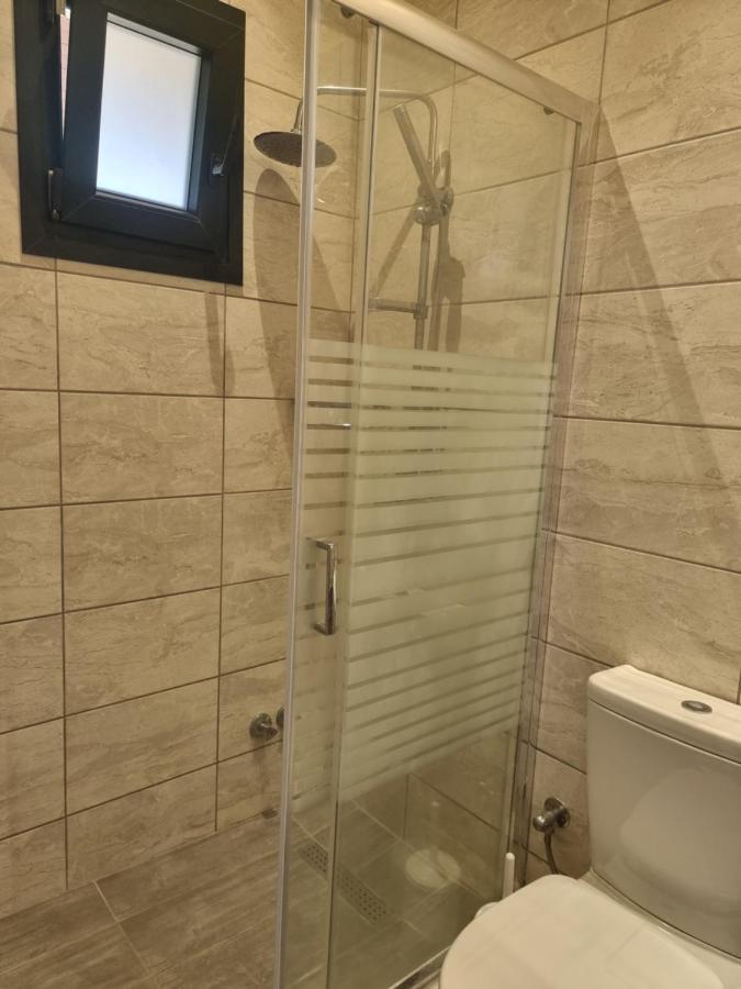 Feakes Apartments Arillas  Zewnętrze zdjęcie