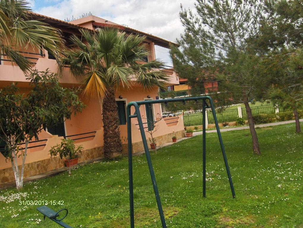 Feakes Apartments Arillas  Zewnętrze zdjęcie